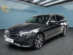 Grau Gebraucht 2022 Mercedes E300 Kombi | 41.299 € (Etwas zu teuer)
