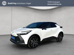 Weiß Gebraucht 2024 Toyota C-HR Team SUV | 34.840 € (Guter Preis)