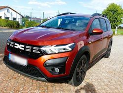 Braun Gebraucht 2024 Dacia Jogger Expression Van / Kleinbus | 21.990 € (Guter Preis)