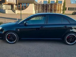 Schwarz Gebraucht 2005 Toyota Avensis Limousine | 4.300 €