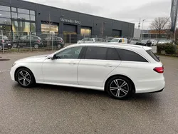 Weiß Gebraucht 2020 Mercedes E200 AMG line Kombi | 27.990 € (Superpreis)