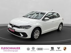 Weiss Gebraucht 2023 VW Polo Life Kleinwagen | 15.980 € (Guter Preis)
