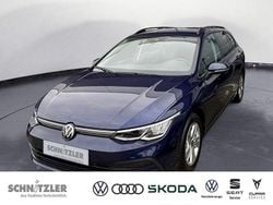 Blau Gebraucht 2021 VW Golf VIII Life Kombi | 19.650 € (Guter Preis)