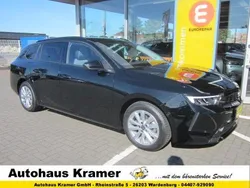 Karbonschwarz (metallic) Gebraucht 2024 Opel Astra Enjoy Kombi | 22.980 € (Fairer Preis)