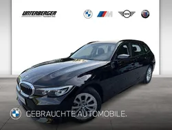 Schwarz ii Gebraucht 2022 BMW 320 Advantage Kombi | 21.950 € (Guter Preis)