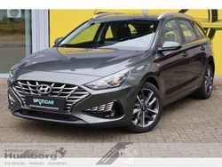 Grau Gebraucht 2023 Hyundai i30 Trend Kombi | 20.960 € (Fairer Preis)