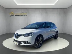 Weiß Gebraucht 2018 Renault Scénic IV Bose Edition Van / Kleinbus | 15.990 € (Teuer)