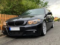 Schwarz Gebraucht 2009 BMW 325 M Sport Kombi | 11.200 €