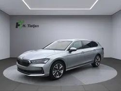 Andere farbe Gebraucht 2024 Skoda Superb Selection Kombi | 42.790 €