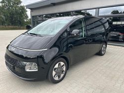 Schwarz Gebraucht 2023 Hyundai Staria Prime Van | 37.989 € (Fairer Preis)