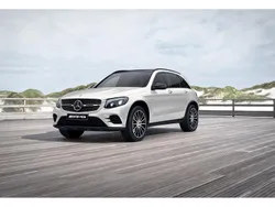 Manufaktur diamantweiß bright Gebraucht 2017 Mercedes GLC43 AMG AMG SUV | 35.890 € (Fairer Preis)