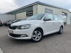Weiß Gebraucht 2017 Skoda Fabia Ambition Kombi | 10.990 € (Fairer Preis)
