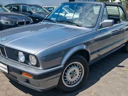 Grau Gebraucht 1992 BMW 320 Cabriolet Cabrio | 17.999 €