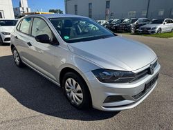 Silber Gebraucht 2018 VW Polo Trendline Kleinwagen | 9.999 € (Fairer Preis)