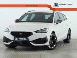 Weiß Gebraucht 2023 Cupra Leon Kombi | 28.380 € (Fairer Preis)