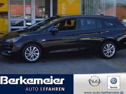 Onyx schwarz (metallic) Gebraucht 2021 Opel Astra Business Kombi | 13.890 € (Fairer Preis)