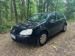 Schwarz Gebraucht 2005 VW Golf IV Limousine | 2.250 € (Fairer Preis)