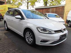 Weiß Gebraucht 2017 VW Golf VII Comfortline Limousine | 9.490 € (Fairer Preis)