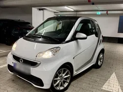 Weiß Gebraucht 2014 Smart ForTwo Coupé Kleinwagen | 6.900 € (Fairer Preis)
