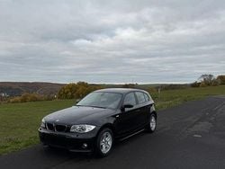 Schwarz Gebraucht 2006 BMW 116 Kleinwagen | 13.500 €