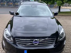 Schwarz Gebraucht 2015 Volvo XC60 Summum SUV | 19.900 € (Fairer Preis)