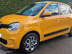 Gelb Gebraucht 2022 Renault Twingo Kleinwagen | 6.999 € (Superpreis)