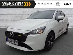 Arctic white Gebraucht 2024 Mazda 2 Center-Line Kleinwagen | 17.990 € (Fairer Preis)