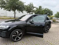 Schwarz Gebraucht 2016 Audi Q7 SUV | 28.500 € (Fairer Preis)