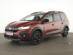 Braun Gebraucht 2023 Dacia Jogger Comfort Van / Kleinbus | 22.645 € (Fairer Preis)
