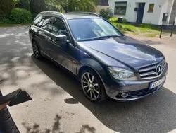 Grau Gebraucht 2009 Mercedes C180 Limousine | 8.500 € (Fairer Preis)