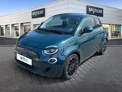 Grün Gebraucht 2023 Fiat 500e La Prima Kleinwagen | 27.980 €