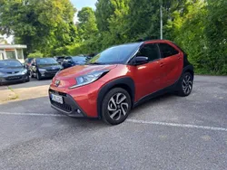 Rot Gebraucht 2024 Toyota Aygo Team Kleinwagen | 14.990 € (Fairer Preis)
