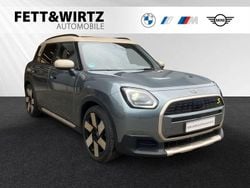 Smokey green metallic Gebraucht 2024 Mini Countryman SUV | 44.444 €