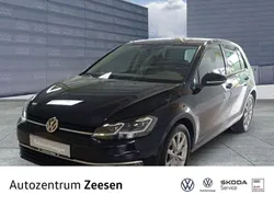 Schwarz Gebraucht 2018 VW Golf VII Highline Limousine | 17.920 € (Fairer Preis)