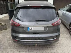 Grau Gebraucht 2016 Ford S-MAX Business Edition Van / Kleinbus | 9.800 € (Teuer)