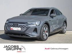 Grau Gebraucht 2023 Audi Q8 e-tron Advanced SUV | 49.680 € (Fairer Preis)