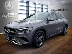 Grau Gebraucht 2024 Mercedes GLA220 SUV | 45.790 € (Guter Preis)