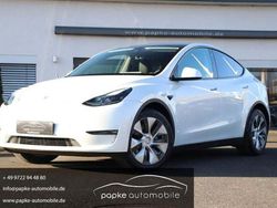 Weiß Gebraucht 2023 Tesla Model Y SUV | 31.895 € (Guter Preis)