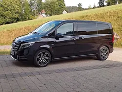 Schwarz Gebraucht 2016 Mercedes V250 Avantgarde Van / Kleinbus | 38.500 € (Fairer Preis)