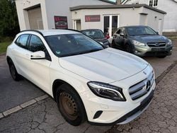 Weiß Gebraucht 2015 Mercedes GLA180 SUV | 14.990 € (Fairer Preis)