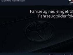 Weiß Gebraucht 2022 Toyota Yaris Hybrid Business Edition Limousine | 17.980 € (Guter Preis)