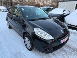 Schwarz Gebraucht 2011 Renault Clio III | 2.499 € (Guter Preis)