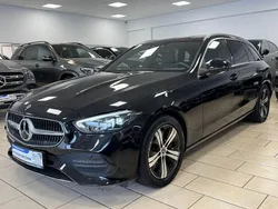 Obsidianschwarz metalliclack Gebraucht 2022 Mercedes C220 Kombi | 29.500 € (Guter Preis)