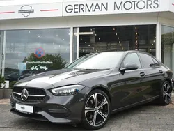 Grau Gebraucht 2022 Mercedes C220 Night Limousine | 32.999 € (Etwas zu teuer)