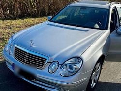 Silber Gebraucht 2004 Mercedes 240 Kombi | 12.999 €