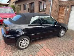 Schwarz Gebraucht 2001 VW Golf Cabriolet Highline Cabrio | 3.800 € (Fairer Preis)