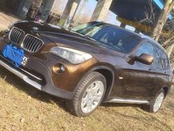 Braun Gebraucht 2011 BMW X1 SUV | 6.600 € (Superpreis)