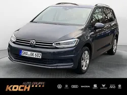 Uranograu Gebraucht 2024 VW Touran Move Van / Kleinbus | 39.990 € (Etwas zu teuer)