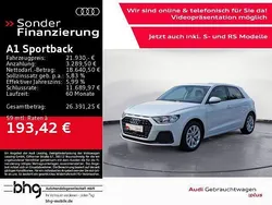 Weiß Gebraucht 2024 Audi A1 Sportback Advanced Kleinwagen | 21.930 € (Guter Preis)