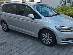 Silber Gebraucht 2020 VW Touran Comfortline Van / Kleinbus | 22.000 € (Guter Preis)